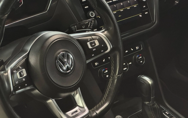 imagem-https://www.socarrao.com.br/sc-vehicle-images-prod/3967848/1789831906899-hNbOoQj1nbNCKGsUEmfRNbtljXCJrhSF7szN.jpg