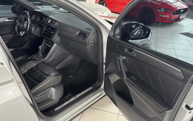 imagem-https://www.socarrao.com.br/sc-vehicle-images-prod/3967848/1789831906906-5kSebf3txm5bx5w7Vu5txkHE4FlCMK5iRszq.jpg