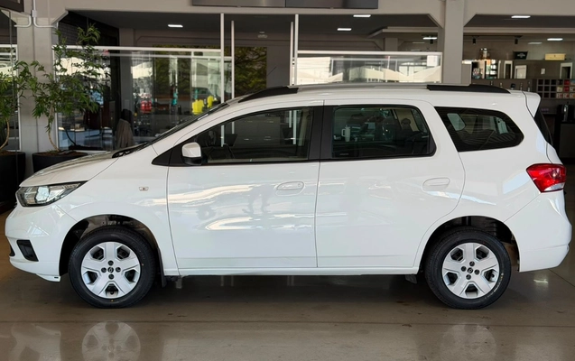 imagem-https://www.socarrao.com.br/sc-vehicle-images-prod/3967849/1789826566267-V2hhdHNBcHAgSW1hZ2UgMjAyNi0wOS0wOCBhdCAxNi4yMS4zOSAoMSkuanBlZw.jpeg