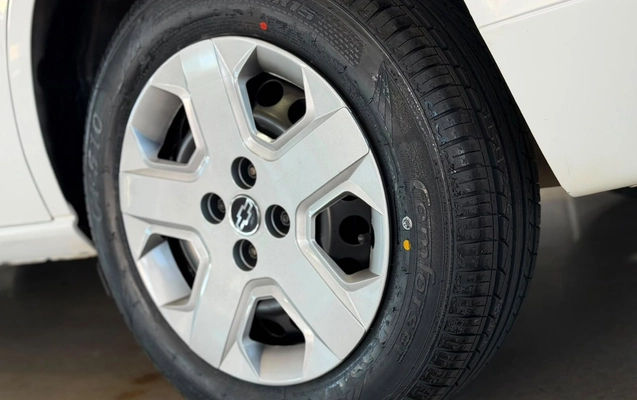 imagem-https://www.socarrao.com.br/sc-vehicle-images-prod/3967849/1789826567466-V2hhdHNBcHAgSW1hZ2UgMjAyNi0wOS0wOCBhdCAxNi4yMS40MiAoMykuanBlZw.jpeg