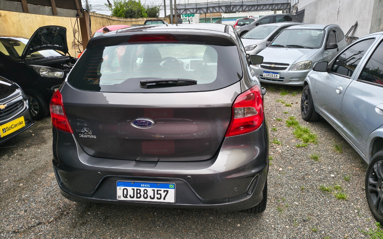 imagem-https://www.socarrao.com.br/sc-vehicle-images-prod/3967851/1789826604097-SU1HXzIwMjYwOTE2XzA5MDEzNTAwOV9IRFIuanBn.jpg