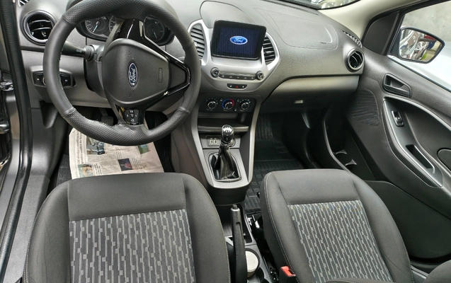 imagem-https://www.socarrao.com.br/sc-vehicle-images-prod/3967851/1789826604291-SU1HXzIwMjYwOTE2XzA5MDIwNzkyNV9IRFIuanBn.jpg
