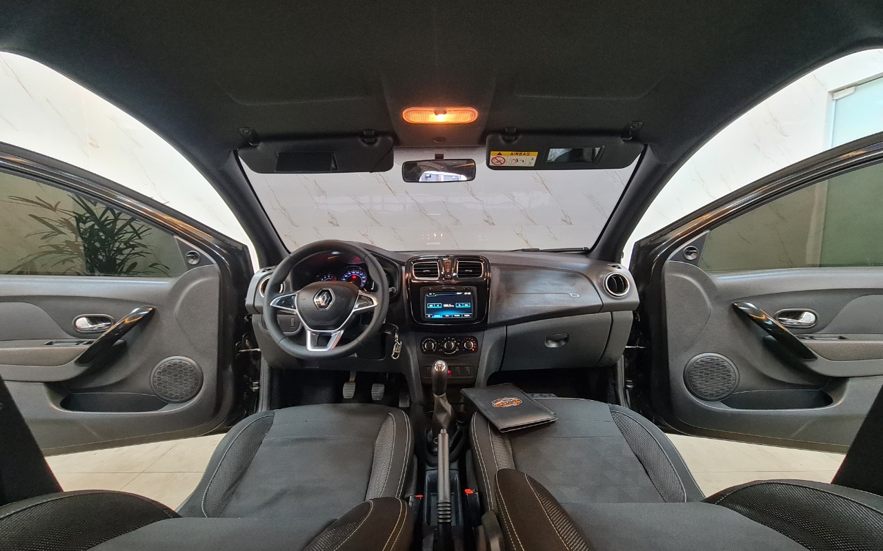 imagem-https://www.socarrao.com.br/sc-vehicle-images-prod/3967852/1789826615751-MTAuanBn.jpg