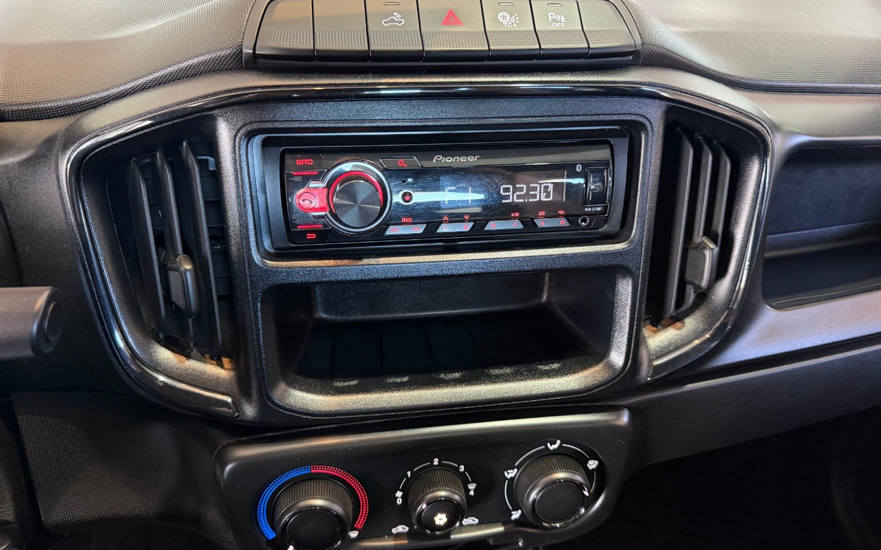 imagem-https://www.socarrao.com.br/sc-vehicle-images-prod/3967854/1789826666079-V2hhdHNBcHAgSW1hZ2UgMjAyNi0wOS0wOCBhdCAxNi4wOS41OCAoMSkuanBlZw.jpeg