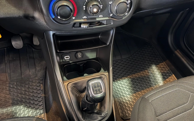 imagem-https://www.socarrao.com.br/sc-vehicle-images-prod/3967854/1789826666124-V2hhdHNBcHAgSW1hZ2UgMjAyNi0wOS0wOCBhdCAxNi4wOS41OCAoMikuanBlZw.jpeg