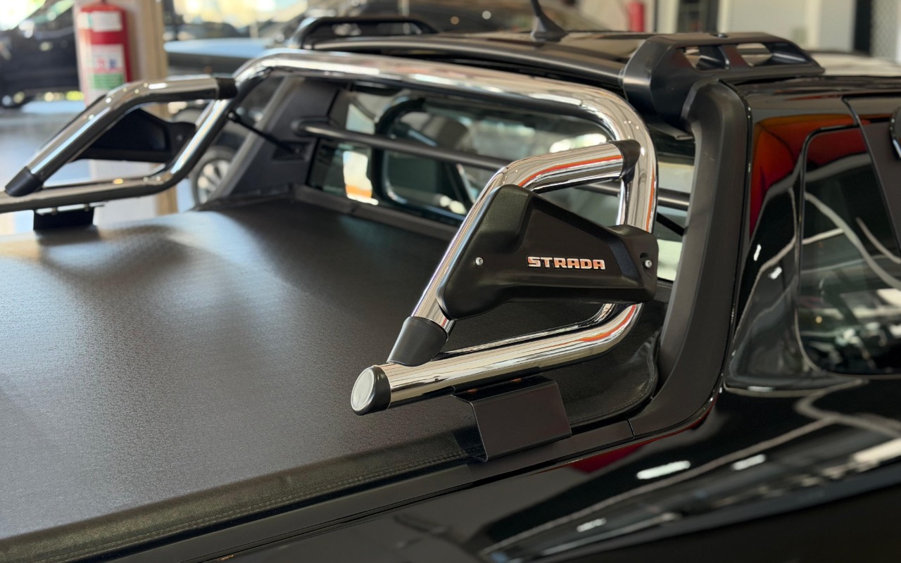 imagem-https://www.socarrao.com.br/sc-vehicle-images-prod/3967854/1789826666368-V2hhdHNBcHAgSW1hZ2UgMjAyNi0wOS0wOCBhdCAxNi4wOS41OCAoNSkuanBlZw.jpeg