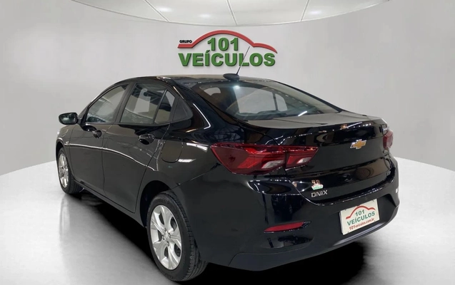 imagem-https://www.socarrao.com.br/sc-vehicle-images-prod/3967864/1789826801561-003_5bde436ea55f53455210a7adc8a3f013.jpg