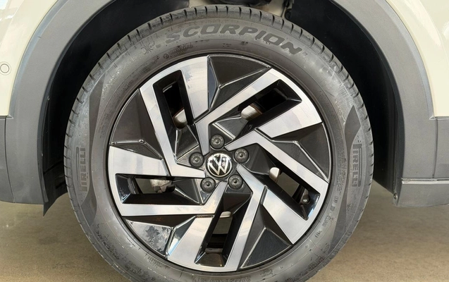 imagem-https://www.socarrao.com.br/sc-vehicle-images-prod/3967876/1789826921961-V2hhdHNBcHAgSW1hZ2UgMjAyNi0wOS0xNiBhdCAxNi40MS4wOCAoMSkuanBlZw.jpeg