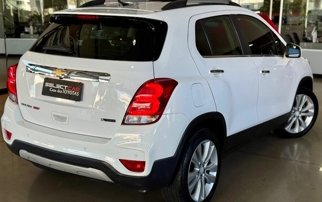 imagem-https://www.socarrao.com.br/sc-vehicle-images-prod/3967947/1789827112548-V2hhdHNBcHAgSW1hZ2UgMjAyNi0wOS0wOCBhdCAxNi4zNC4xOC5qcGVn.jpeg