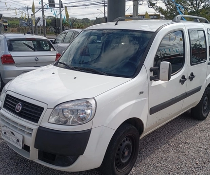 Fiat Doblo 2018 Branco — foto 1 de 3