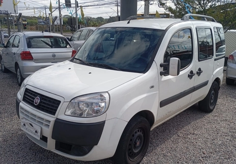 Fiat Doblo 2018 Branco — foto 1 de 3