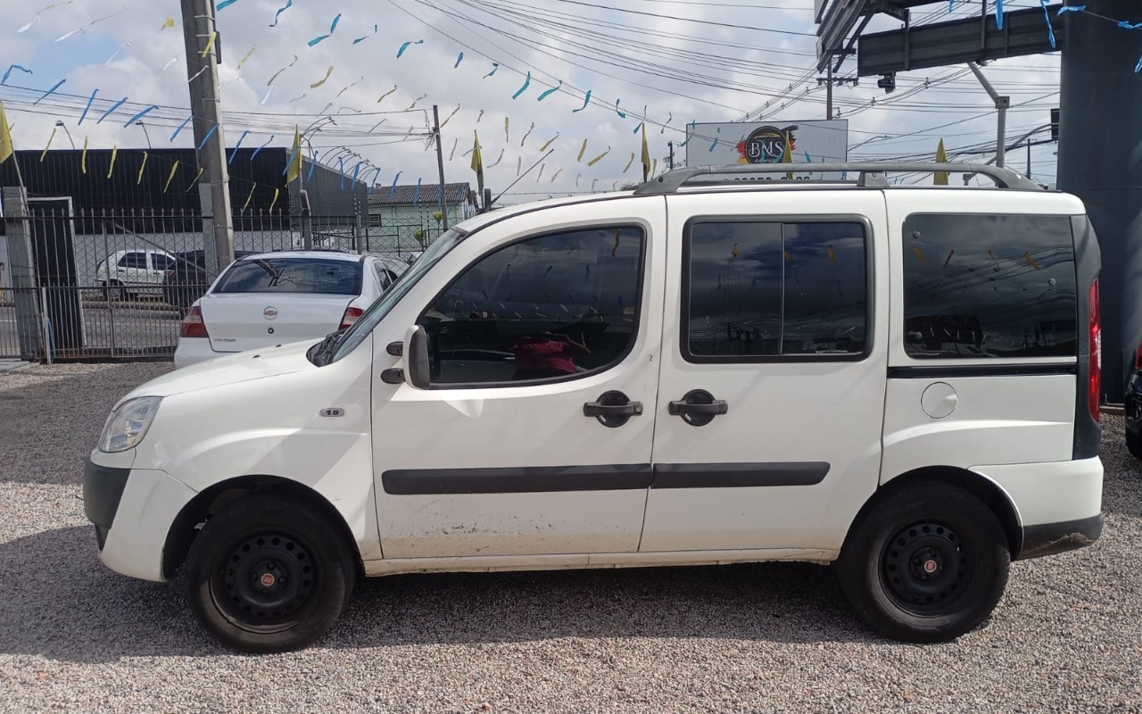 imagem-https://www.socarrao.com.br/sc-vehicle-images-prod/3967955/1789827224995-V2hhdHNBcHAgSW1hZ2UgMjAyNi0wNS0yOSBhdCAxMC40Mi4wOC5qcGVn.jpeg