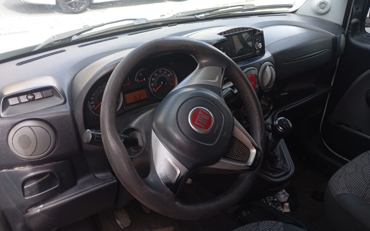 imagem-https://www.socarrao.com.br/sc-vehicle-images-prod/3967955/1789827225294-V2hhdHNBcHAgSW1hZ2UgMjAyNi0wNS0yOSBhdCAxMC40Mi4wNiAoMykuanBlZw.jpeg
