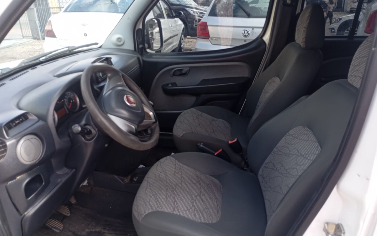 imagem-https://www.socarrao.com.br/sc-vehicle-images-prod/3967955/1789827225353-V2hhdHNBcHAgSW1hZ2UgMjAyNi0wNS0yOSBhdCAxMC40Mi4wNS5qcGVn.jpeg