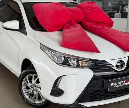 Toyota Yaris 2025 Branco — foto 1 de 3