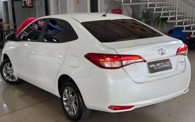 imagem-https://www.socarrao.com.br/sc-vehicle-images-prod/3967956/1789827252623-ODQ2OTYzM183X0JfY2I0M2FjZmQyMC5qcGVn.jpeg
