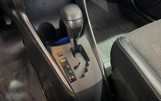 imagem-https://www.socarrao.com.br/sc-vehicle-images-prod/3967956/1789827252730-ODQ2OTYzM18xMV9CX2NkZTAyOGI1YzQuanBlZw.jpeg