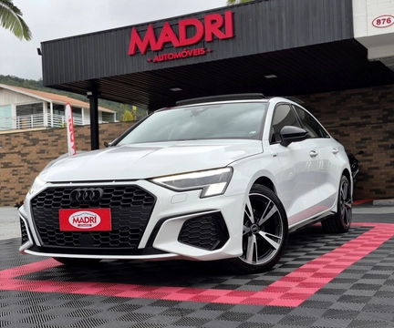 Audi A3 2023 Branco — foto 1 de 3