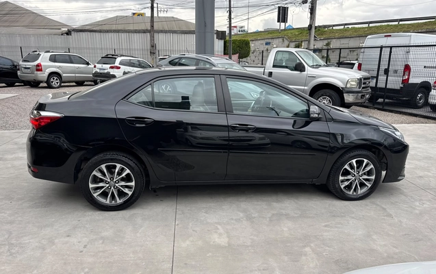 imagem-https://www.socarrao.com.br/sc-vehicle-images-prod/3967964/1789827340180-003_3585a4b504c8ebe2e040670a39f5a157.jpg