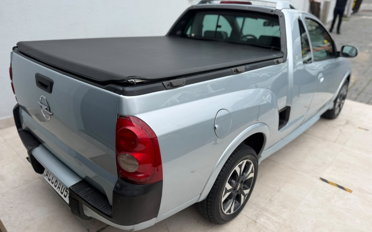 imagem-https://www.socarrao.com.br/sc-vehicle-images-prod/3967976/1789827527166-V2hhdHNBcHAgSW1hZ2UgMjAyNi0wOS0xOCBhdCAxMC4xMC4xNyAoMSkuanBlZw.jpeg