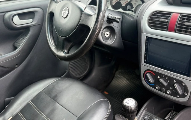 imagem-https://www.socarrao.com.br/sc-vehicle-images-prod/3967976/1789827527334-V2hhdHNBcHAgSW1hZ2UgMjAyNi0wOS0xOCBhdCAxMC4xMC4xOC5qcGVn.jpeg