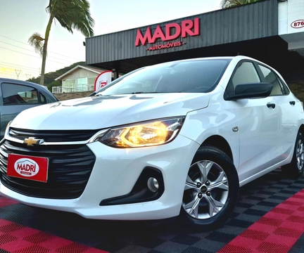 Chevrolet Onix 2024 Branco — foto 1 de 3