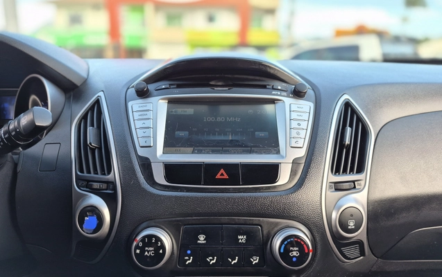 imagem-https://www.socarrao.com.br/sc-vehicle-images-prod/3967994/1789827715821-003_3893646c8fdfd1183735dca218368f83.jpg