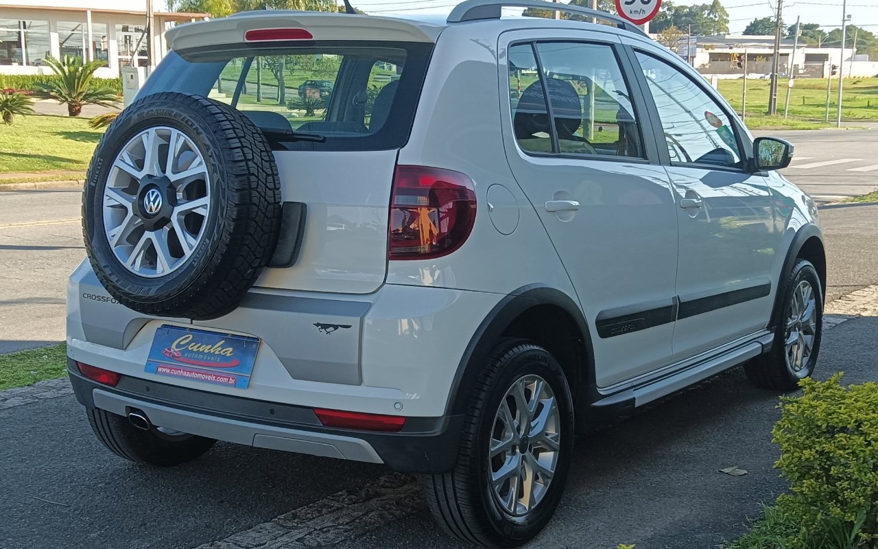 imagem-https://www.socarrao.com.br/sc-vehicle-images-prod/3967998/1789827811059-NTY1MTIyODE2XzEzMTQ1Njg2OTM3OTc5ODlfNTk1NDY5NjczNTE4MDA4MTUxM19uLmpwZw.jpg