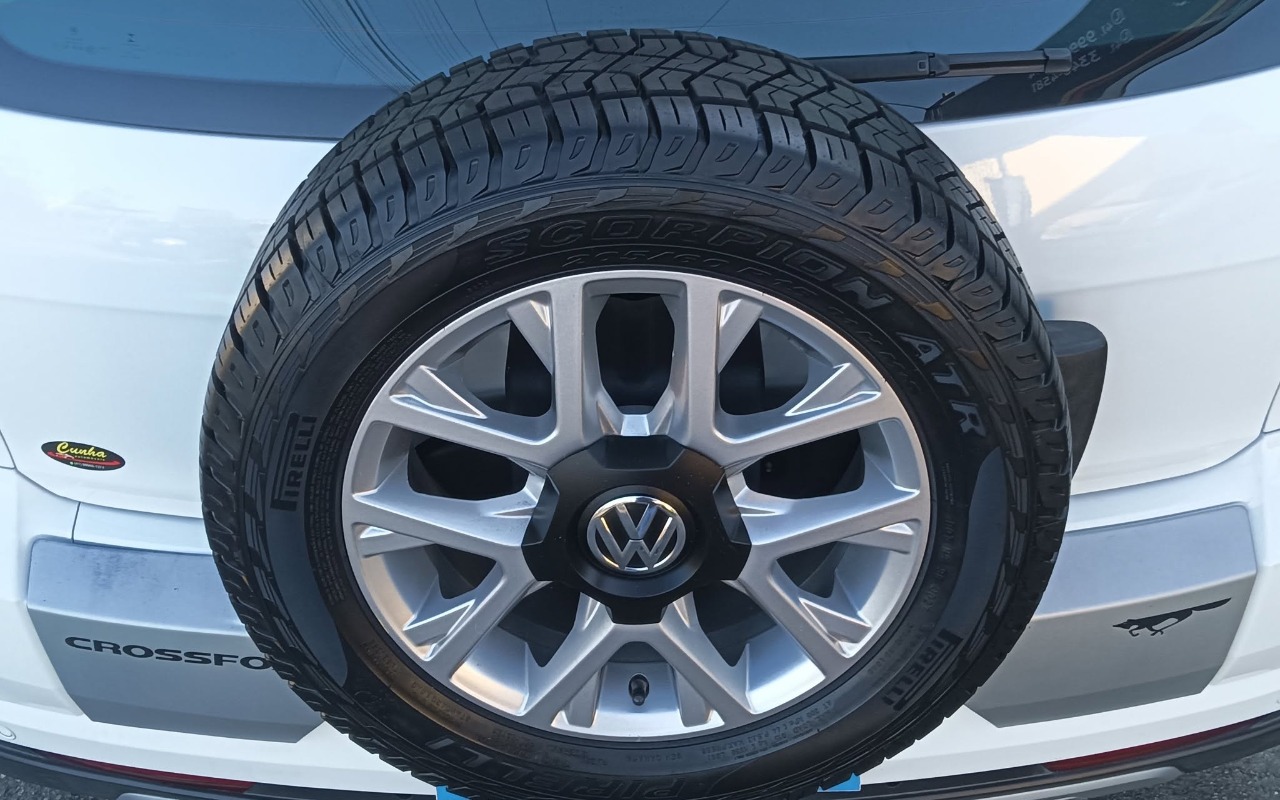 imagem-https://www.socarrao.com.br/sc-vehicle-images-prod/3967998/1789827812562-NTYxNjI0NDgxXzEzMTQ1Njk5NjM3OTc4NjJfMjgxNzIxNzY1NDU5NzgzNjYxM19uLmpwZw.jpg