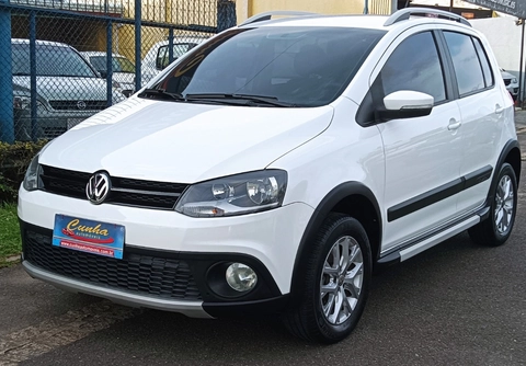 Volkswagen Crossfox 2013 Branco — foto 1 de 3