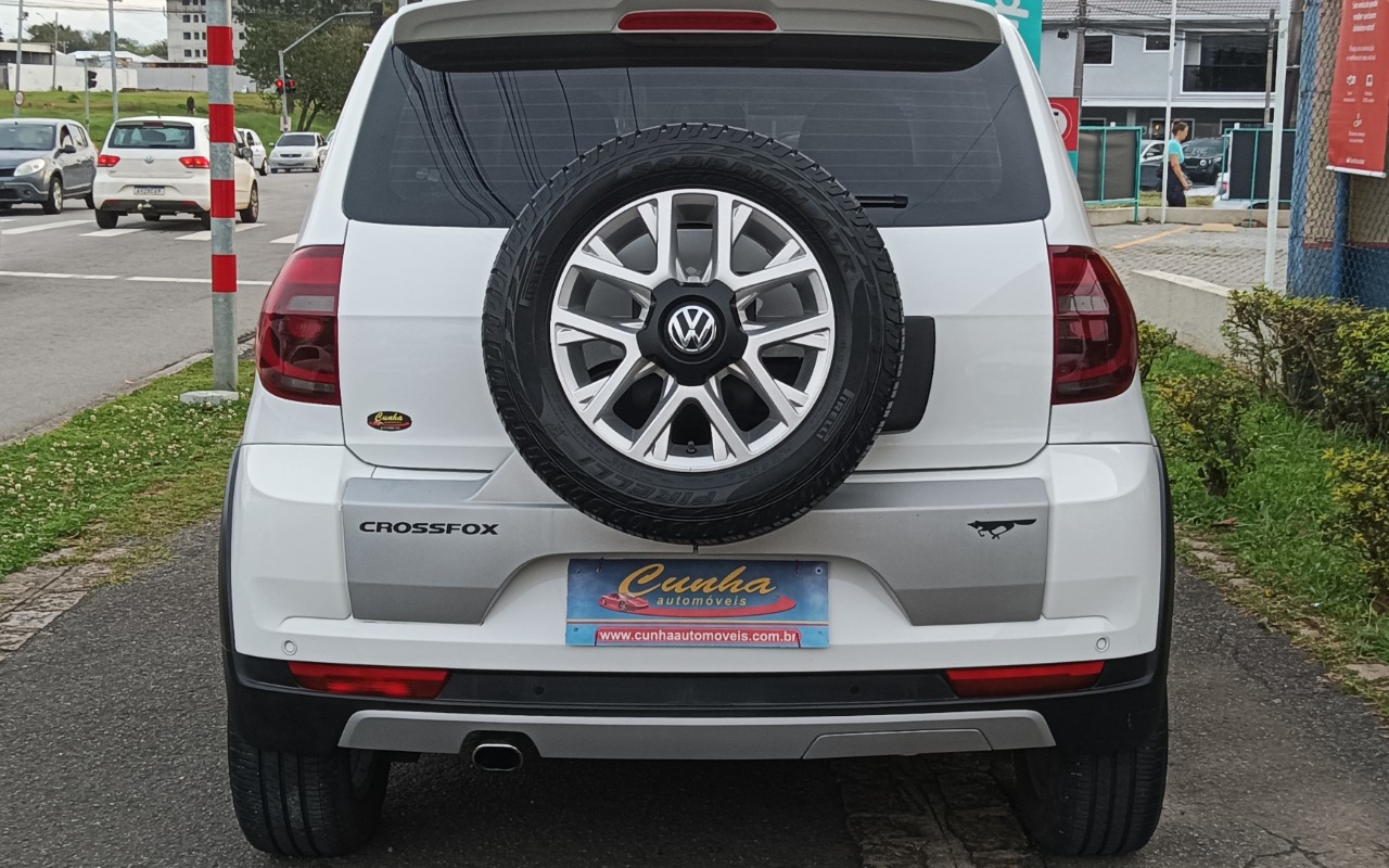 imagem-https://www.socarrao.com.br/sc-vehicle-images-prod/3967998/1790186027769-SU1HXzIwMjYwOTIyXzE3NDczNn4yLmpwZw.jpg