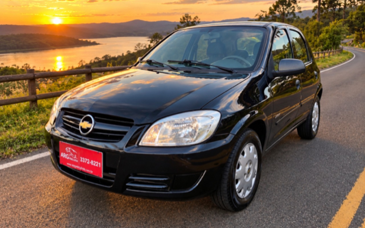 Chevrolet Celta 2010 Preto — foto 1 de 3