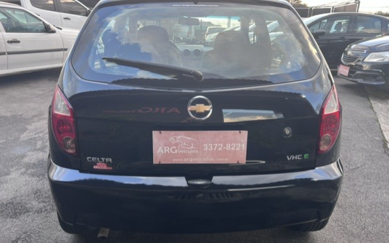imagem-https://www.socarrao.com.br/sc-vehicle-images-prod/3967999/1790023851830-ODZlMWQxZDktMzRlMS00MmJkLWExNTEtZGRlYmNlMDI0MjZmLmpwZw.jpg