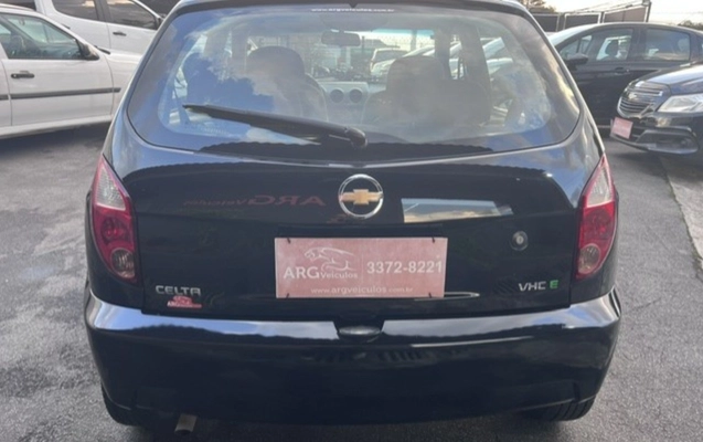 imagem-https://www.socarrao.com.br/sc-vehicle-images-prod/3967999/1790023851830-ODZlMWQxZDktMzRlMS00MmJkLWExNTEtZGRlYmNlMDI0MjZmLmpwZw.jpg