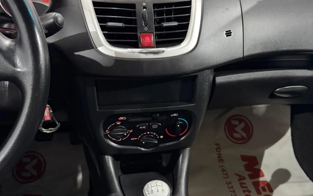 imagem-https://www.socarrao.com.br/sc-vehicle-images-prod/3968006/1789827890158-06a088701e13463dab1f2ff3b046d9d4_1789827858648.jpg
