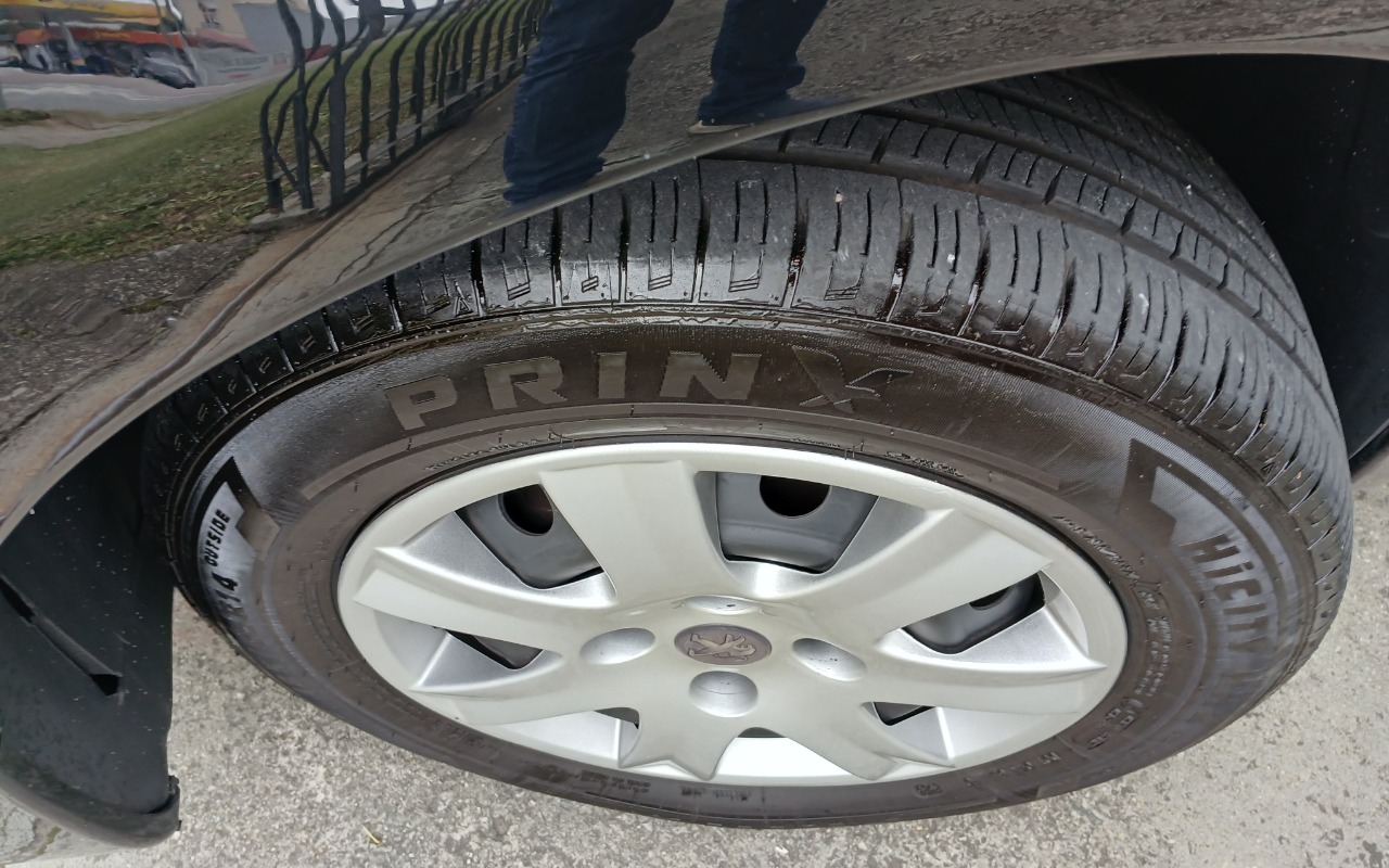 imagem-https://www.socarrao.com.br/sc-vehicle-images-prod/3968021/1789828151886-MTc4OTgyNzg1NDU0Nzg2NDQxNjM4NTg5NjkxNDIzODYuanBn.jpg