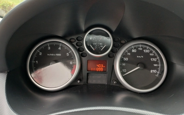 imagem-https://www.socarrao.com.br/sc-vehicle-images-prod/3968021/1789828152152-MTc4OTgyNzkzNTYxMDQyNDY3MzUzNjc4OTk2ODYwMDUuanBn.jpg