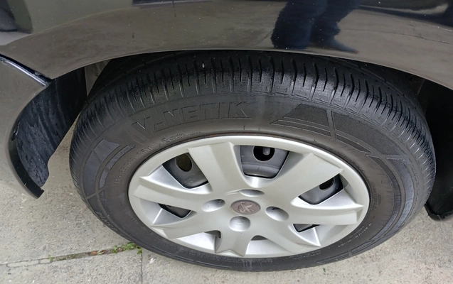 imagem-https://www.socarrao.com.br/sc-vehicle-images-prod/3968021/1789828152461-MTc4OTgyODAyMTQwMzE2NDI4MDQyNTc0ODQyMDgxNzUuanBn.jpg