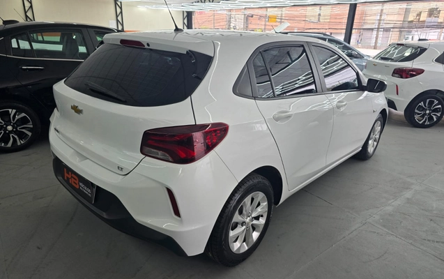 imagem-https://www.socarrao.com.br/sc-vehicle-images-prod/3968022/1789828667917-JBGglGYlHMmeAKTe2cmNxDxwDDk9wJG6.jpg