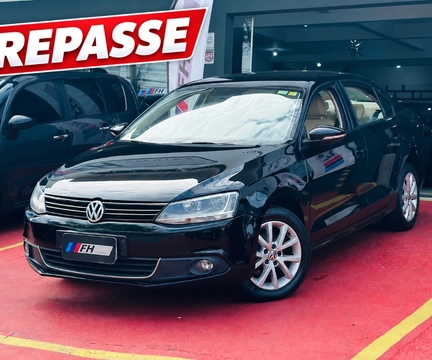 Volkswagen Jetta 2012 Preto — foto 1 de 3