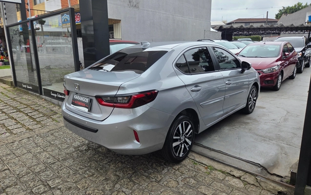 imagem-https://www.socarrao.com.br/sc-vehicle-images-prod/3968104/1789829148829-620e9eab-3b85-4e23-9b3e-6ac597498bf0.jpg
