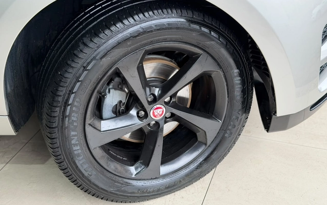 imagem-https://www.socarrao.com.br/sc-vehicle-images-prod/3968112/1789829176957-003_d5f260677fdeb1519ac4ea3210b9e1c5.jpg