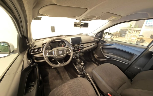 imagem-https://www.socarrao.com.br/sc-vehicle-images-prod/3968113/1789829192376-7_053549.jpg