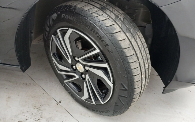 imagem-https://www.socarrao.com.br/sc-vehicle-images-prod/3968123/1789829318421-2_032458.jpg