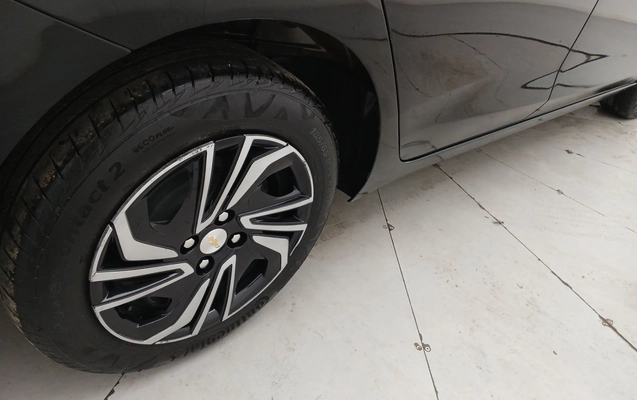 imagem-https://www.socarrao.com.br/sc-vehicle-images-prod/3968123/1789829318423-1_032459.jpg