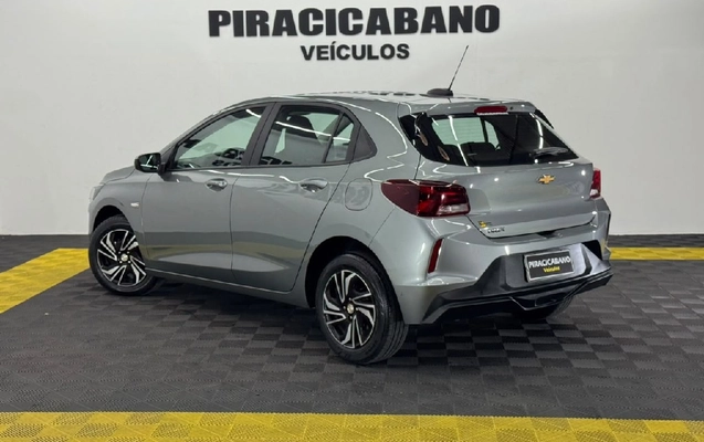 imagem-https://www.socarrao.com.br/sc-vehicle-images-prod/3968140/1789829559700-86a44ddb-5d9d-c18b-e3f9-6cc769e28ef3-whatsappimage2026-08-17at1646361jpeg.jpg