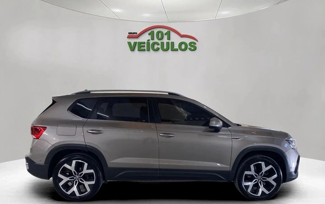 imagem-https://www.socarrao.com.br/sc-vehicle-images-prod/3968156/1789829632528-003_c199d088f5e49f7597c6902a4351bdb5.jpg