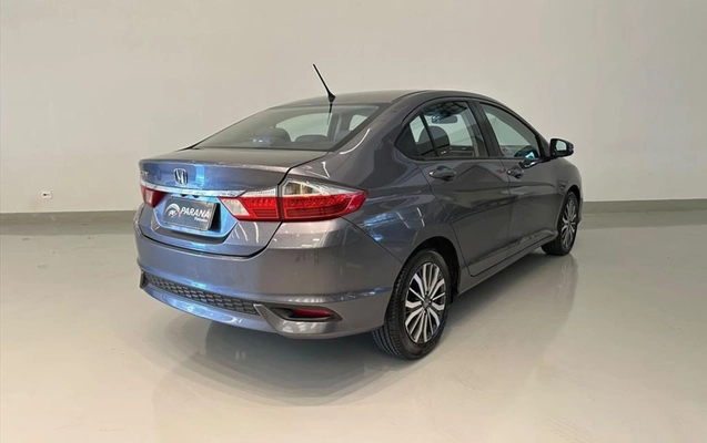 imagem-https://www.socarrao.com.br/sc-vehicle-images-prod/3968197/1789829930924-4.jpg