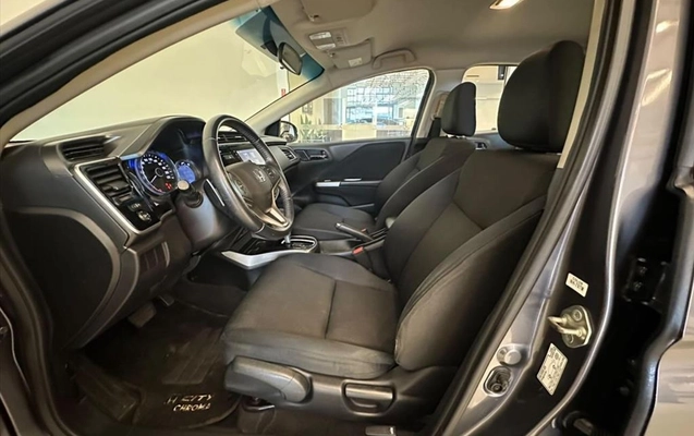 imagem-https://www.socarrao.com.br/sc-vehicle-images-prod/3968197/1789829930943-13.jpg