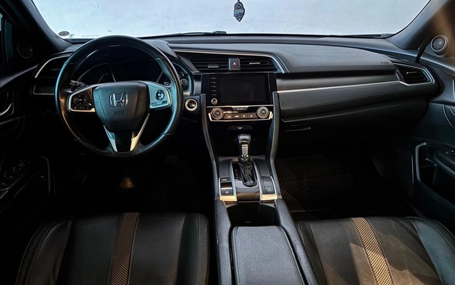 imagem-https://www.socarrao.com.br/sc-vehicle-images-prod/3968209/1789830125294-9.jpg